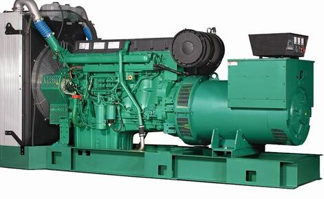 玉山发电机除垢后需要用清水冲洗水冷式机油散热器几次？